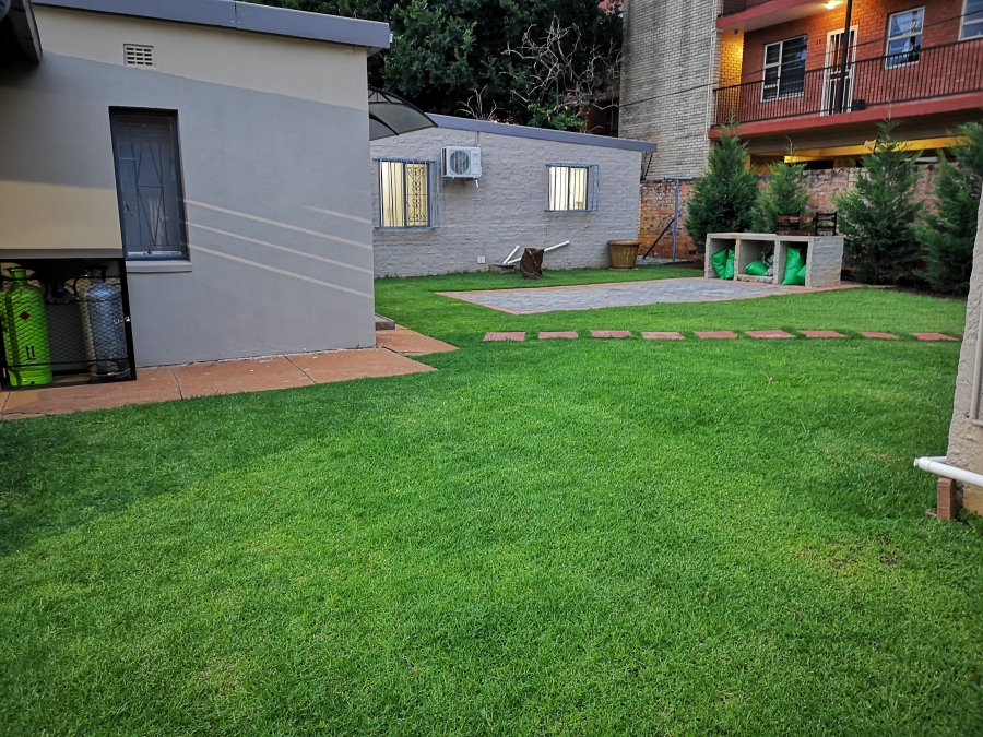 9 Bedroom Property for Sale in Bult North North West